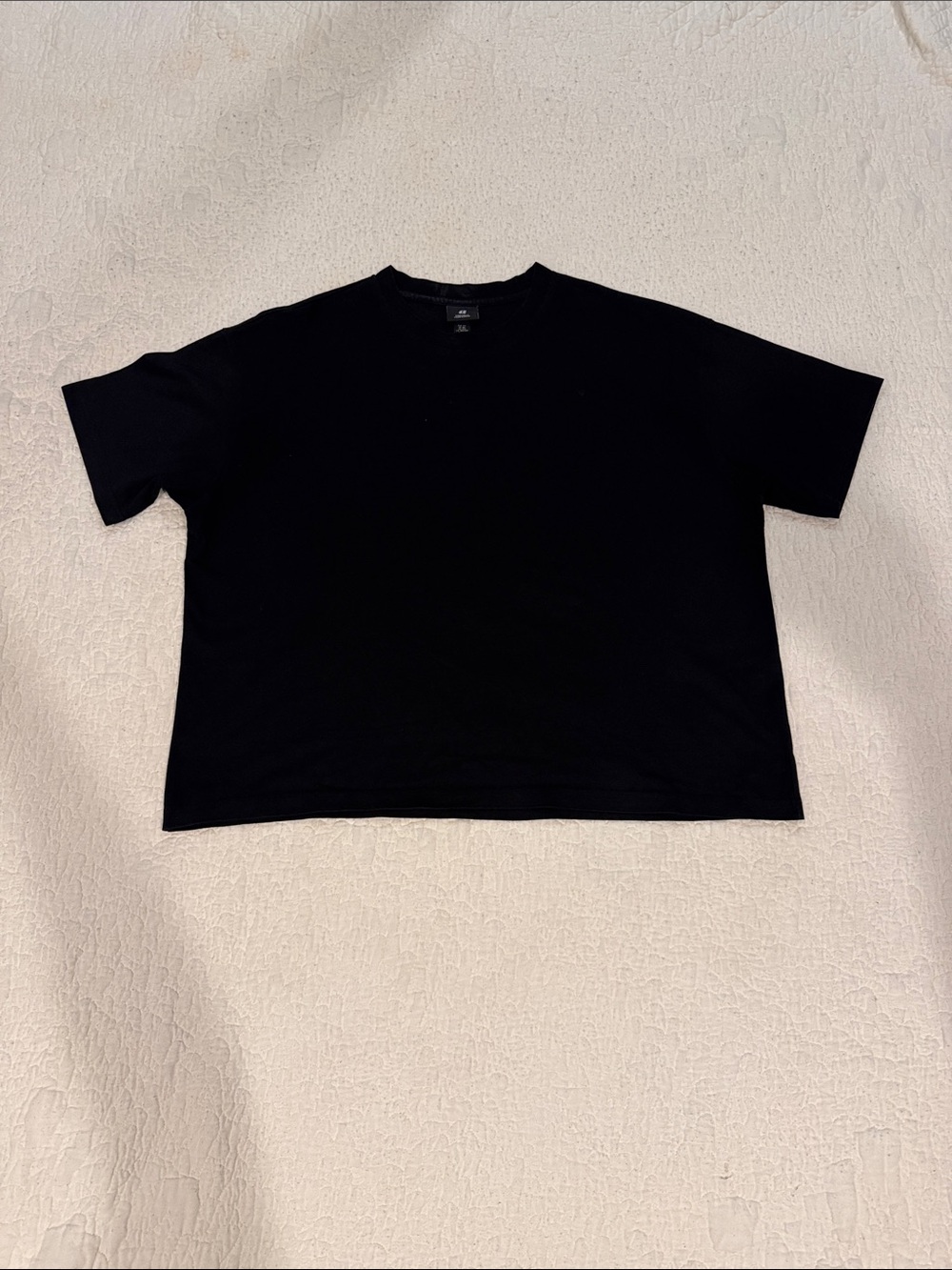 H&M Black Short Sleeve Boxy Crewneck Tee